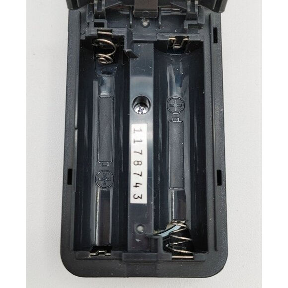 Sony ICD-P320 32 Hours IC Digital Voice Recorder - Picture 4 of 9